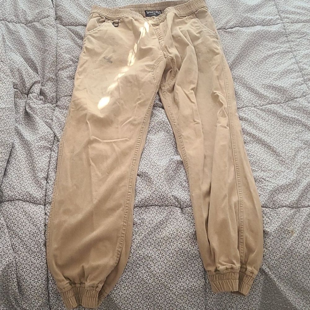 Broken threads joggers